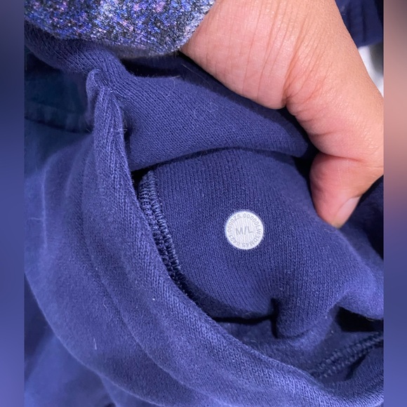 Lululemon Scuba Oversized Half-Zip Hoodie - Picture 4 of 4